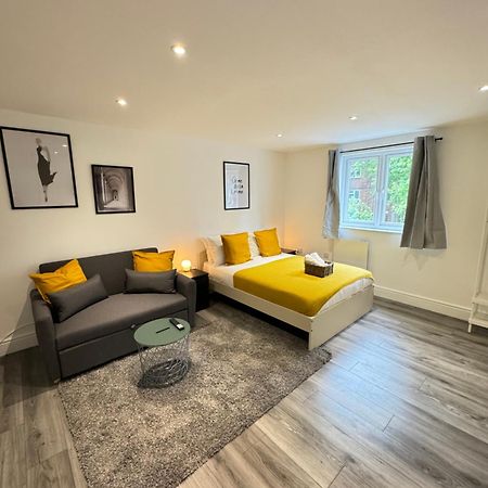 En-Suite Bedroom For Up To 4! Sofa Bed - Near Stratford London Eksteriør billede