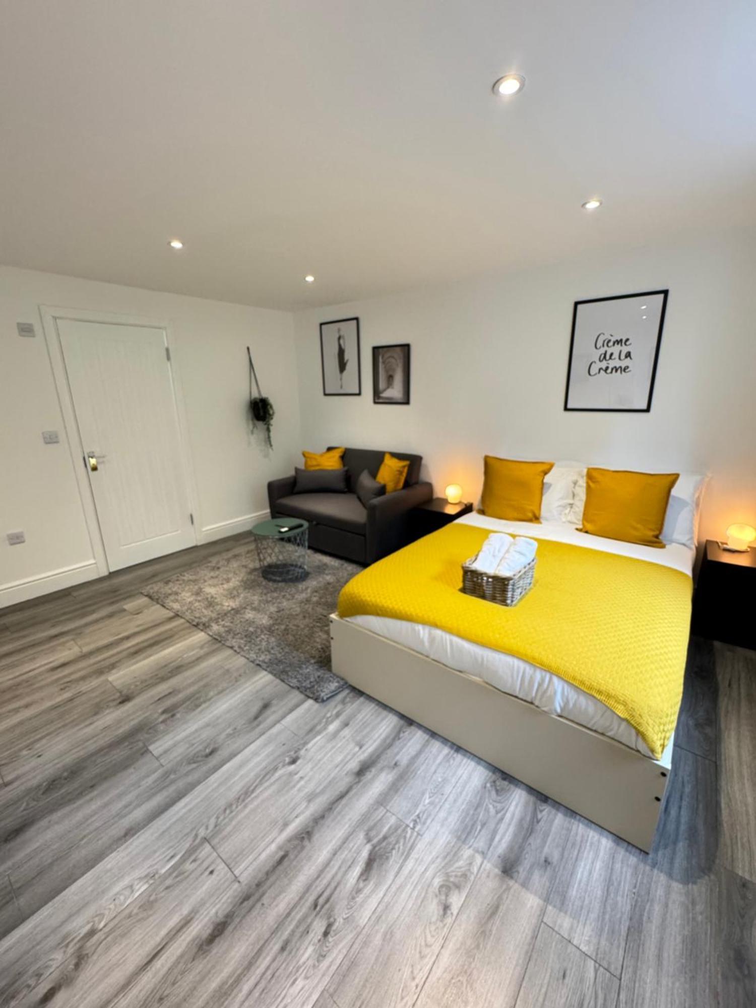 En-Suite Bedroom For Up To 4! Sofa Bed - Near Stratford London Eksteriør billede