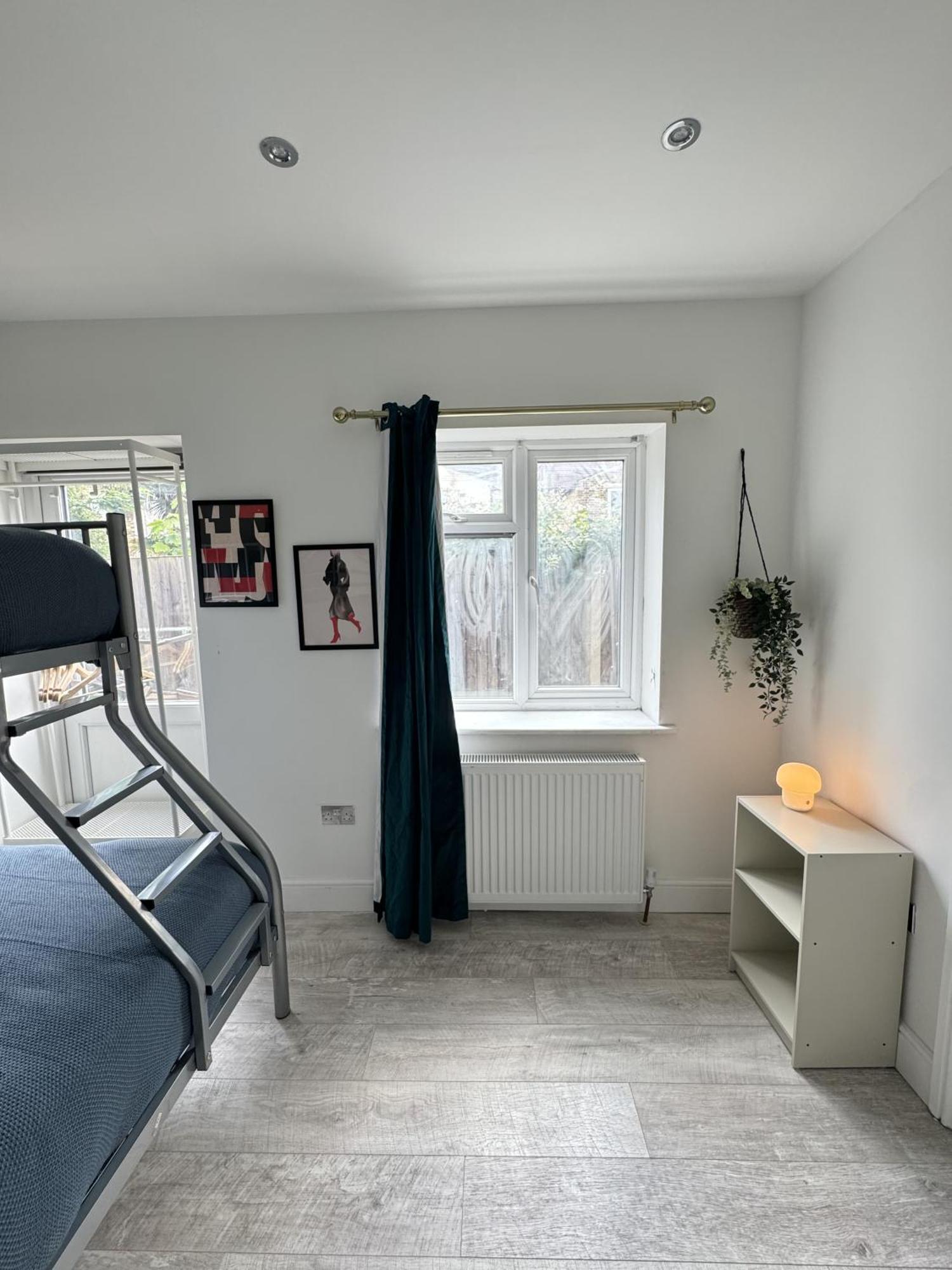 En-Suite Bedroom For Up To 4! Sofa Bed - Near Stratford London Eksteriør billede