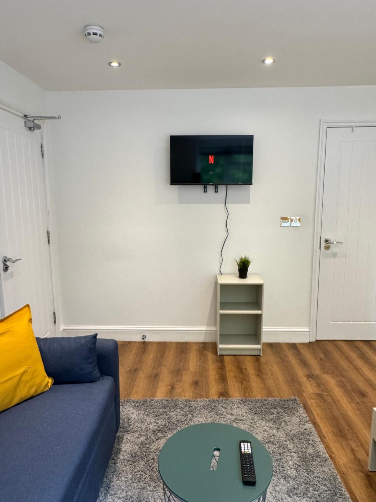 En-Suite Bedroom For Up To 4! Sofa Bed - Near Stratford London Eksteriør billede